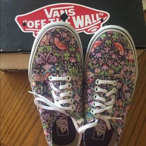 Vans Off the Wall Sneakers